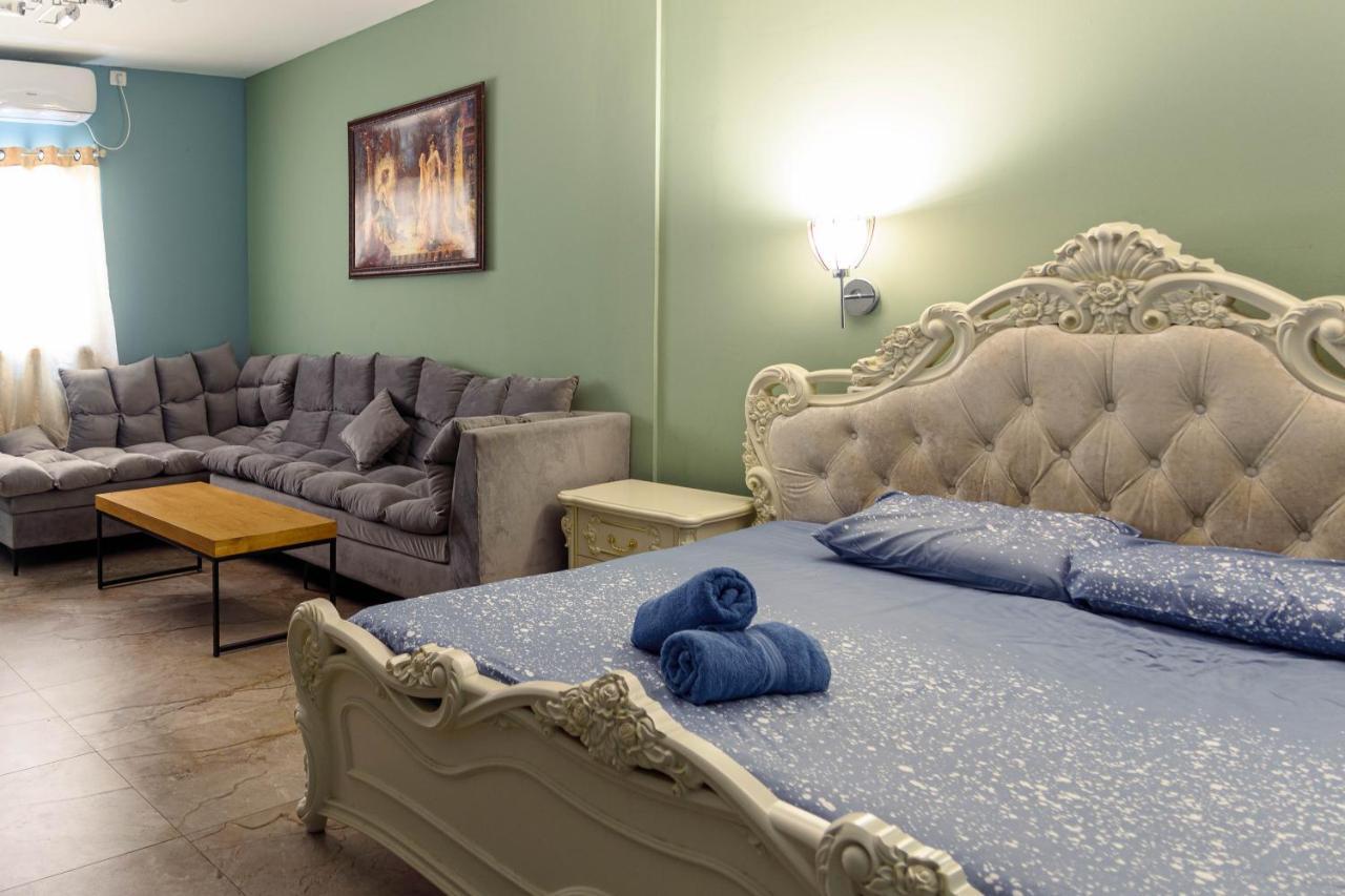 Central Laguardia Hotel Tel Aviv Eksteriør billede