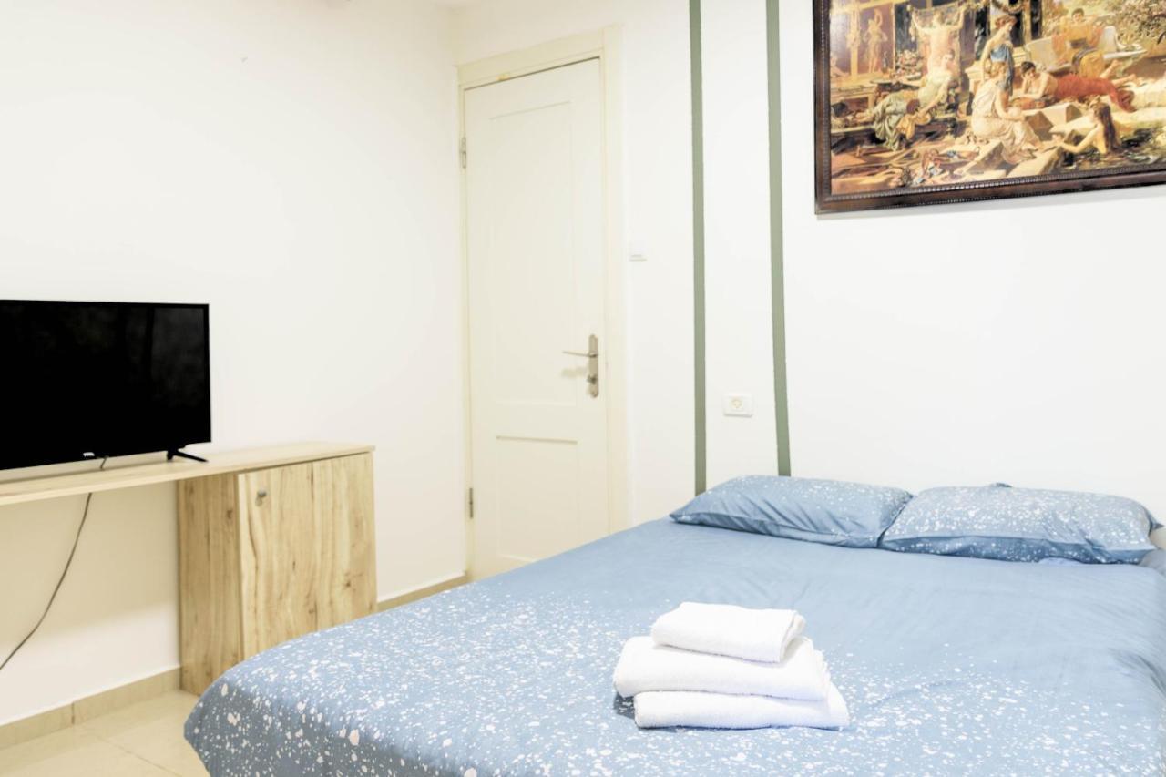 Central Laguardia Hotel Tel Aviv Eksteriør billede